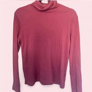 Pink/Maroon Uniqlo Heattech Turtleneck Sweater
